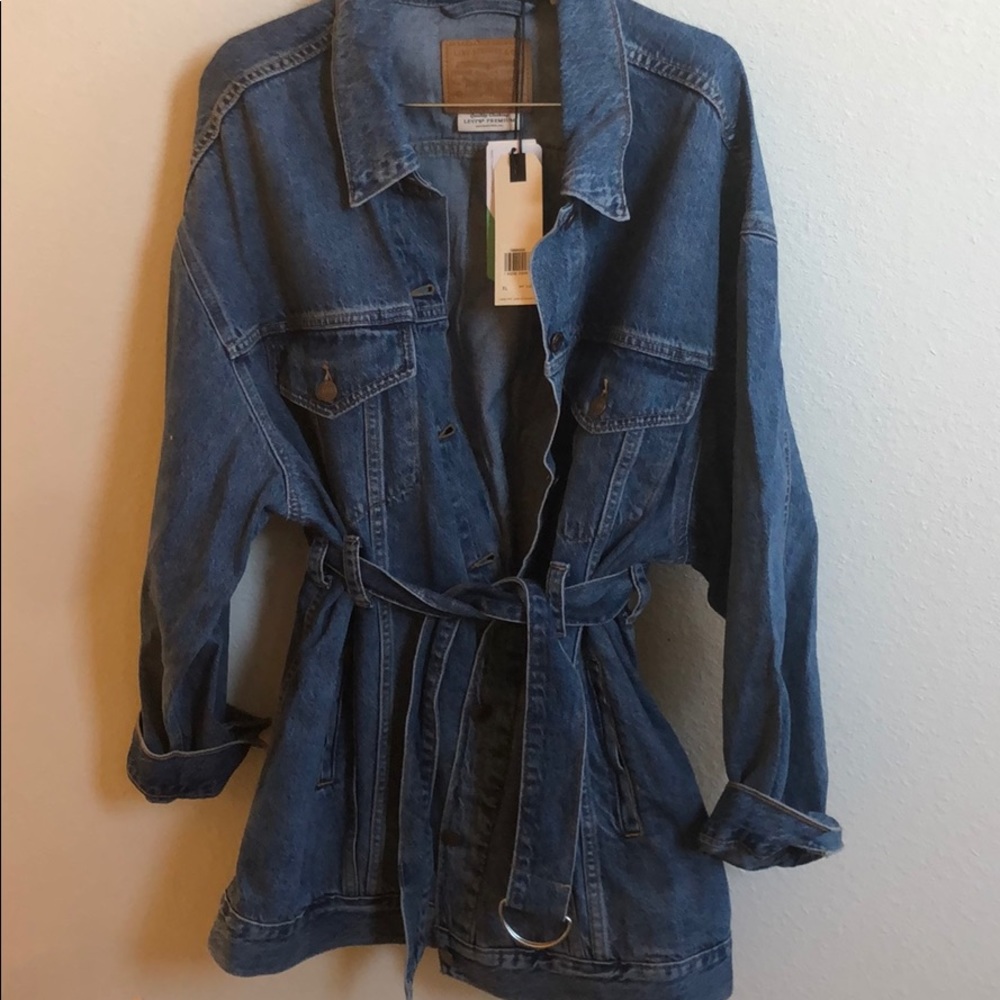 Brand New! Levi’s Premium Belted Jacket